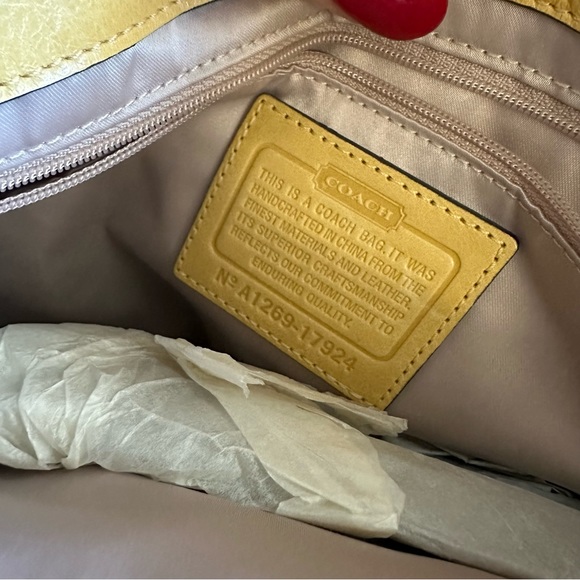 Coach Poppy Pushlock Tote In Sunflower - Picture 6 of 13